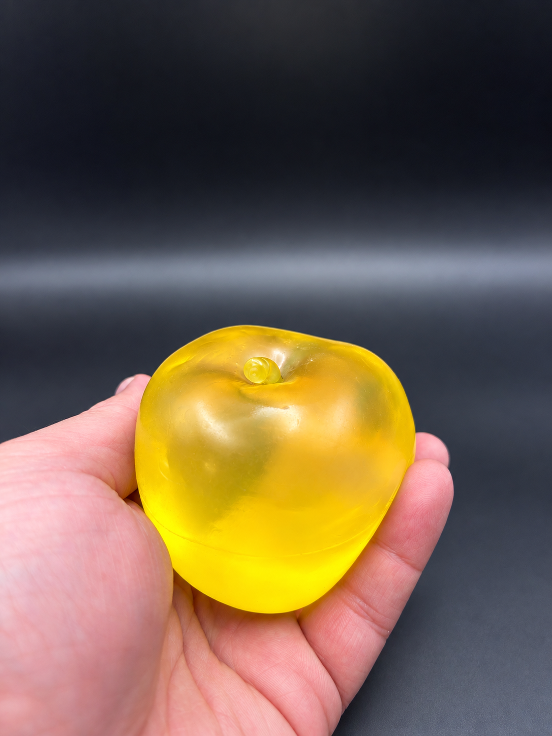 Large Yellow Apple Squishy – 8.9 oz Jelly Stress Toy